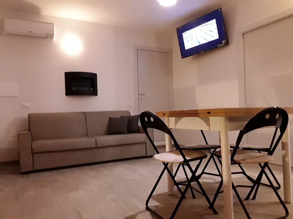 Villa Sul Porto 산비토로카포 외부 사진