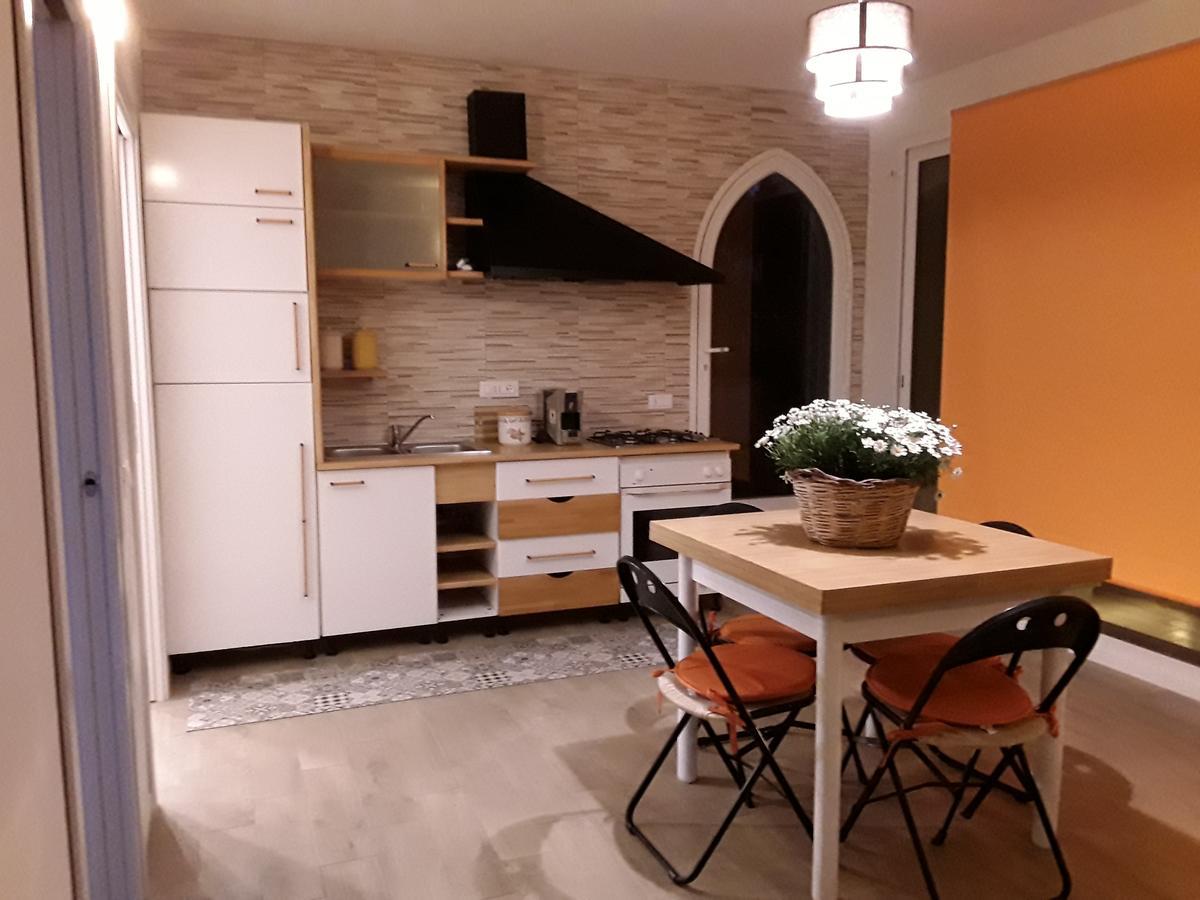 Villa Sul Porto 산비토로카포 외부 사진