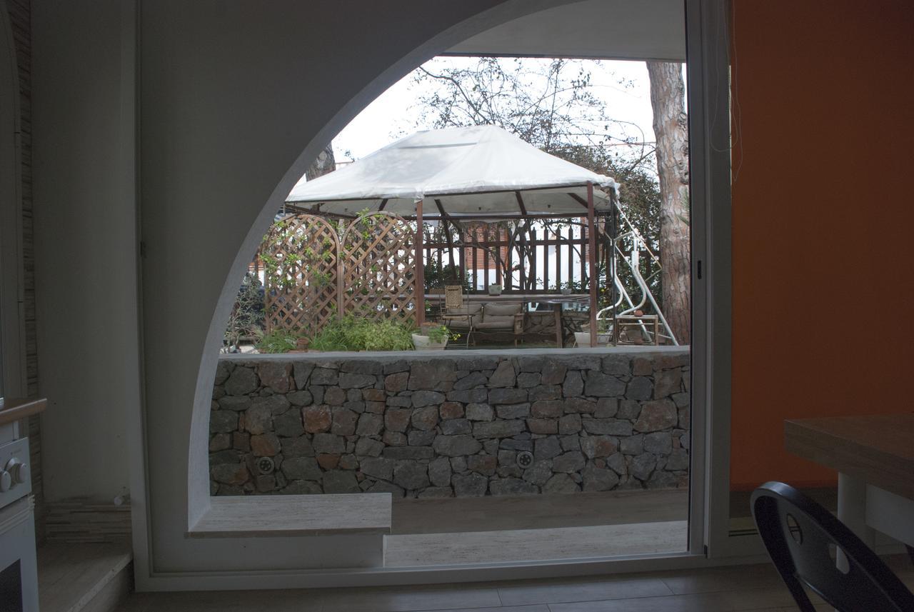 Villa Sul Porto 산비토로카포 외부 사진